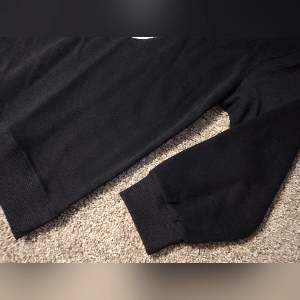 Black Skeleton Graphic Sweater - Picture 7 of 10